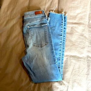 Abercrombie & Fitch high rise jean legging